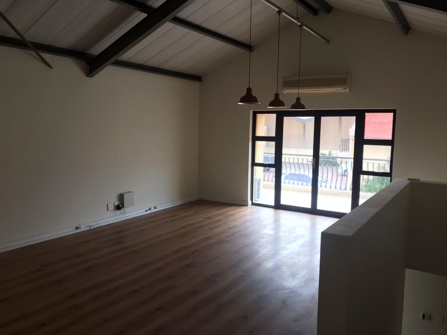 To Let commercial Property for Rent in Phoenix Western Cape